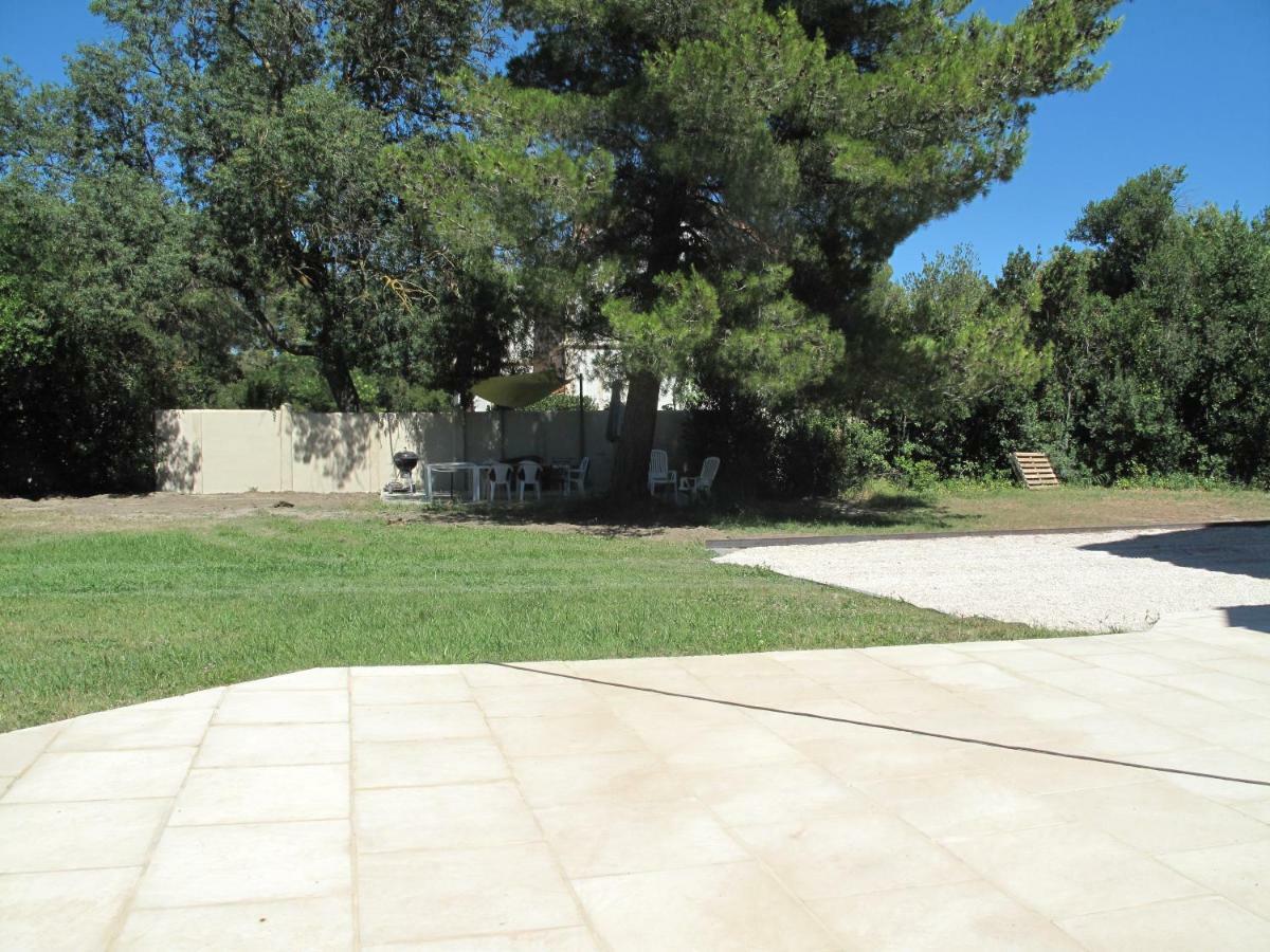 לינה וארוחת בוקר סלון-דו-ז'ירו Maebrilu Camargue Provence מראה חיצוני תמונה