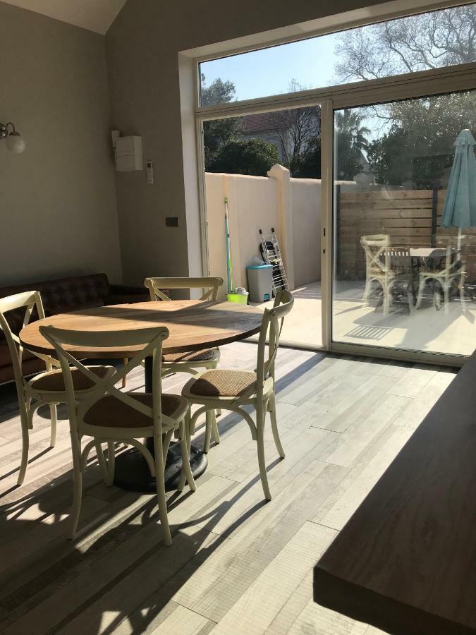 לינה וארוחת בוקר סלון-דו-ז'ירו Maebrilu Camargue Provence מראה חיצוני תמונה